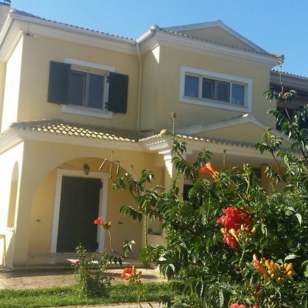 Villa Elena Marathiás Exterior photo