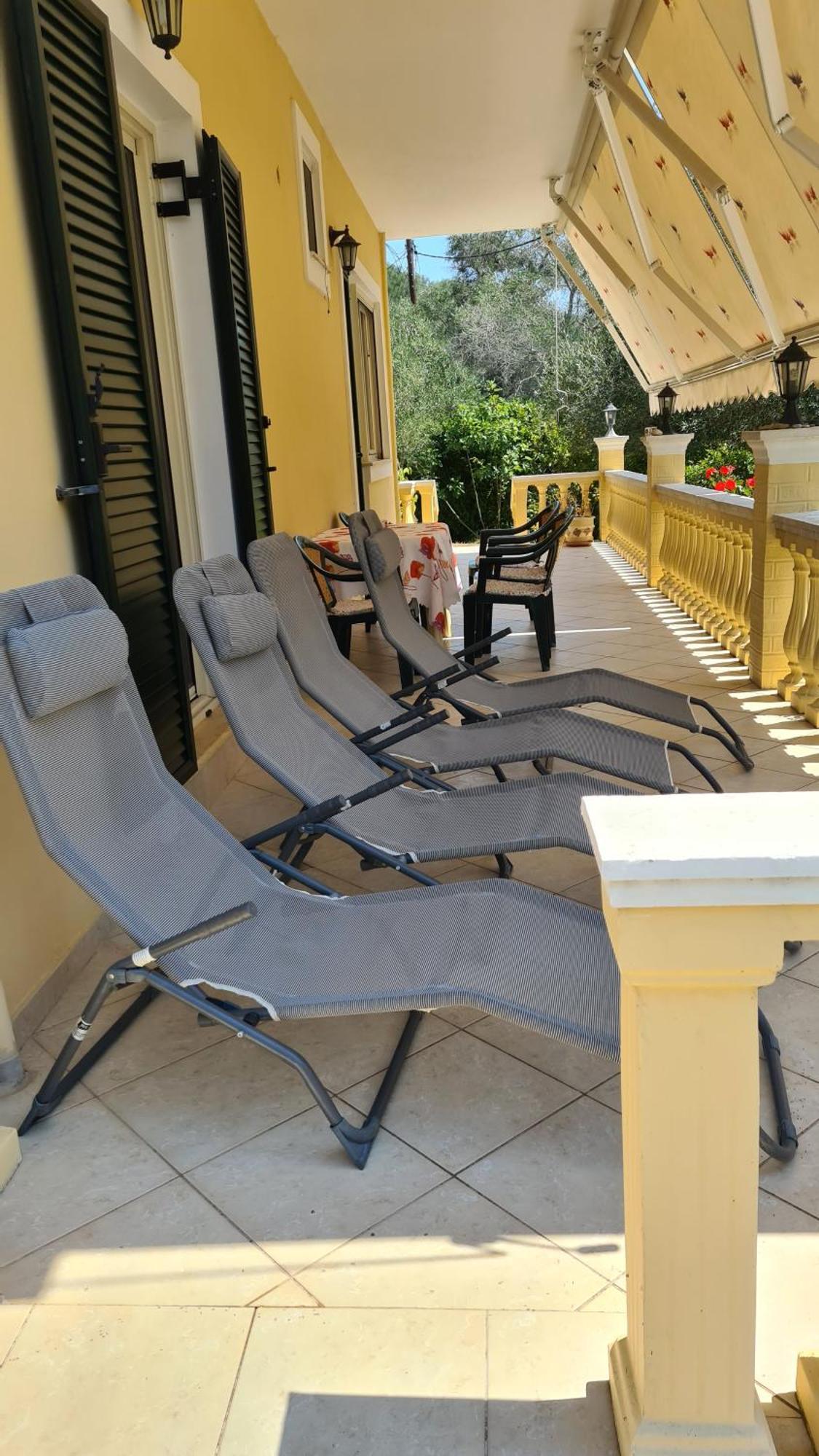 Villa Elena Marathiás Exterior photo